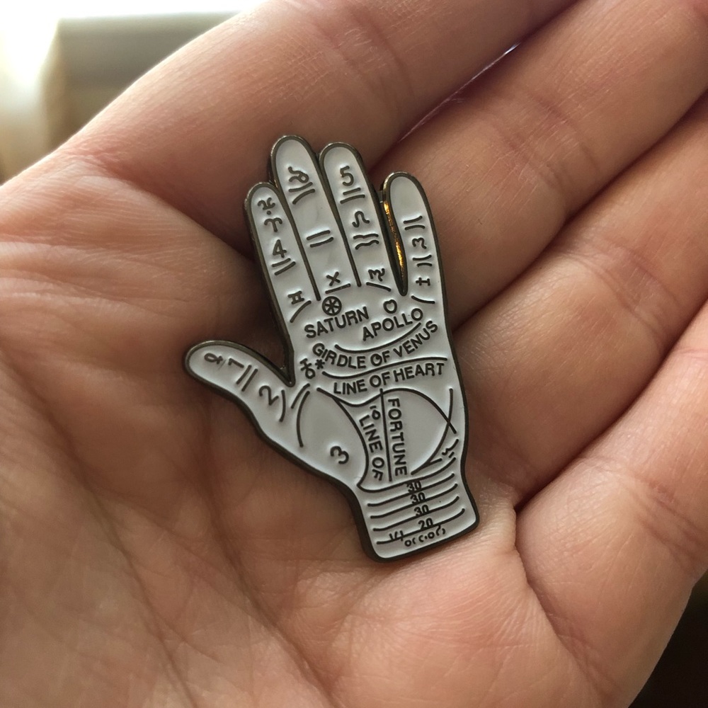 Palmistry Hand Enamel Lapel Pin Brooch - Picture 5 of 5